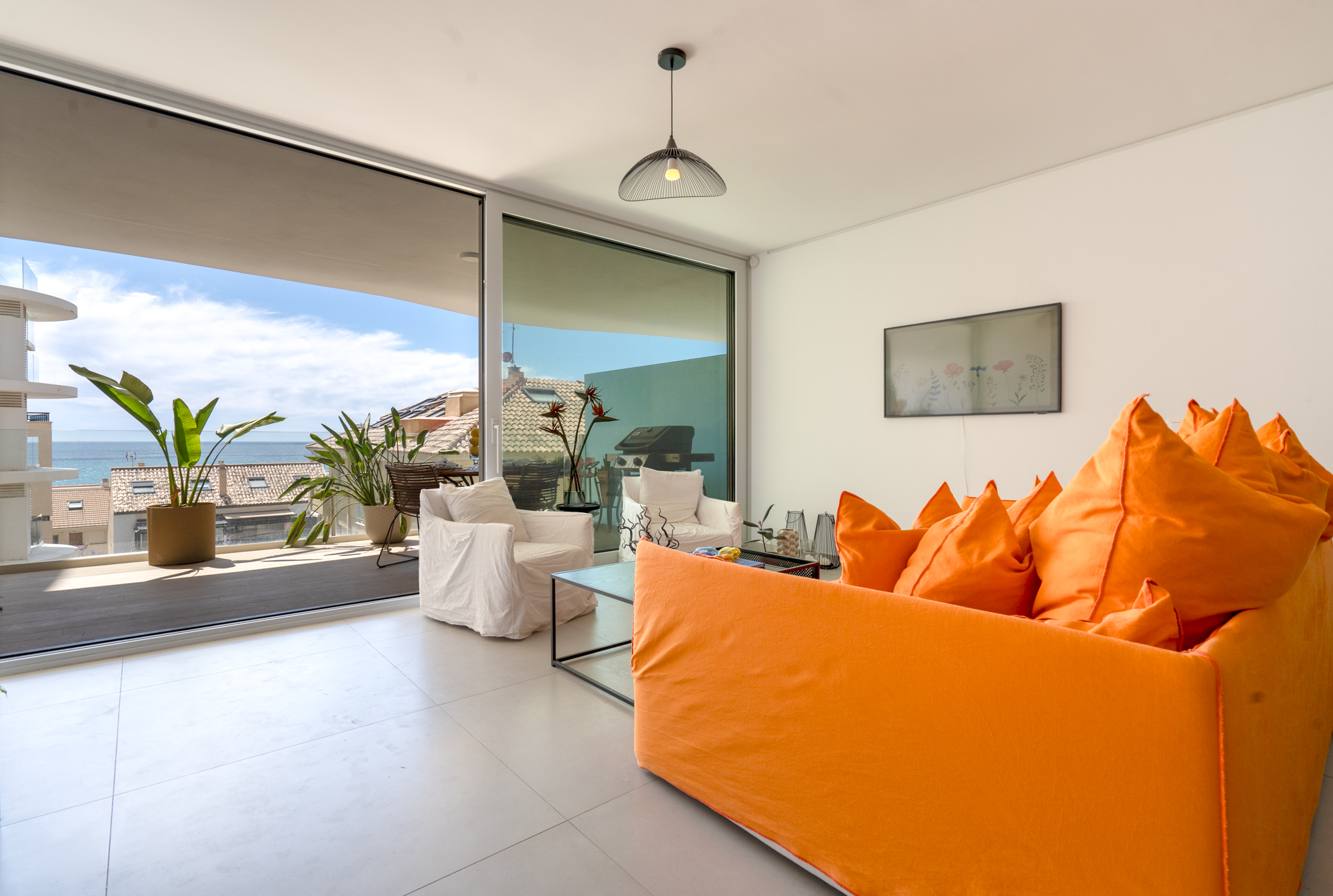 Middle Floor Apartment