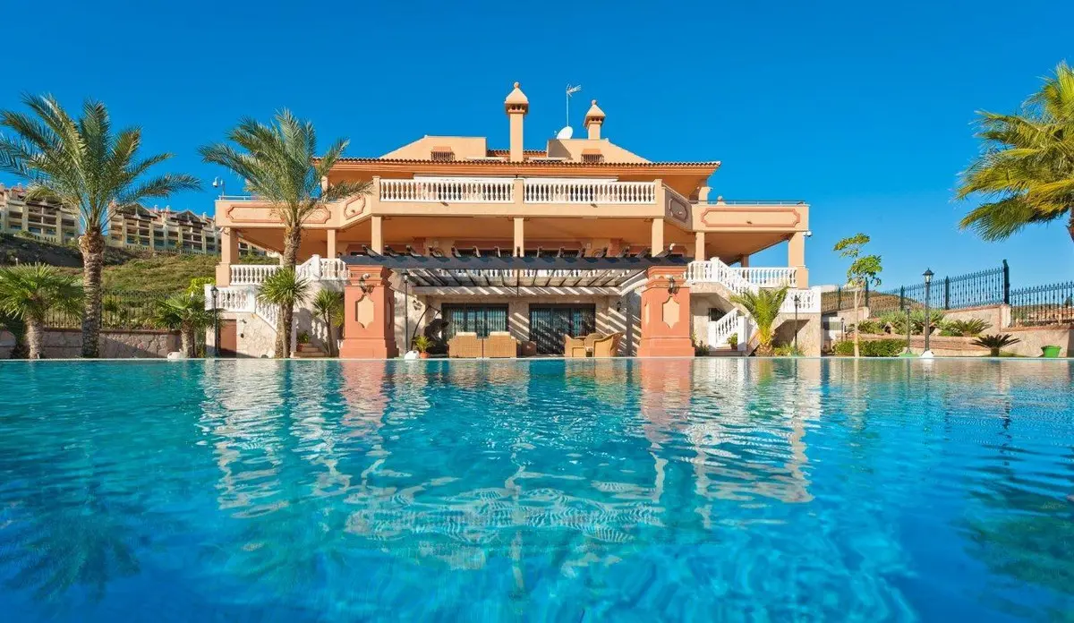 Detached Villa